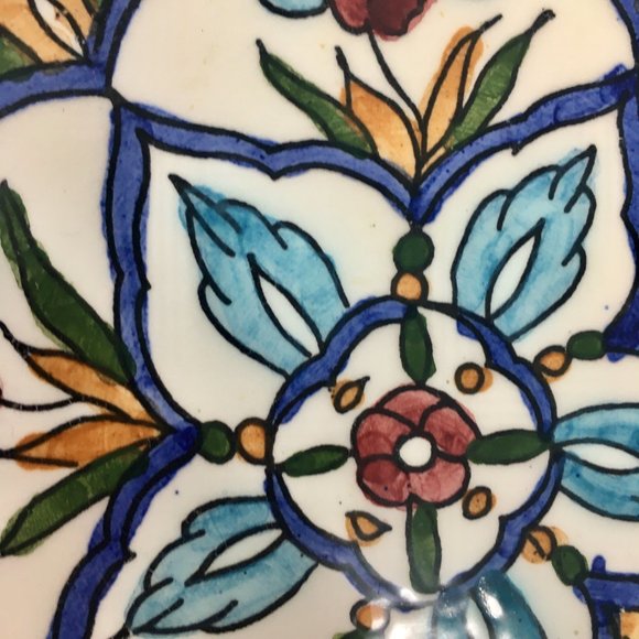 1980s Hand Painted Made in Greece Floral Round Ceramic Plate Wall Decor - Picture 5 of 16